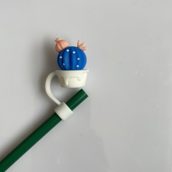 Silicone Cutie Cactus 🌵 Starbucks Straw Topper NEW - Picture 2 of 2